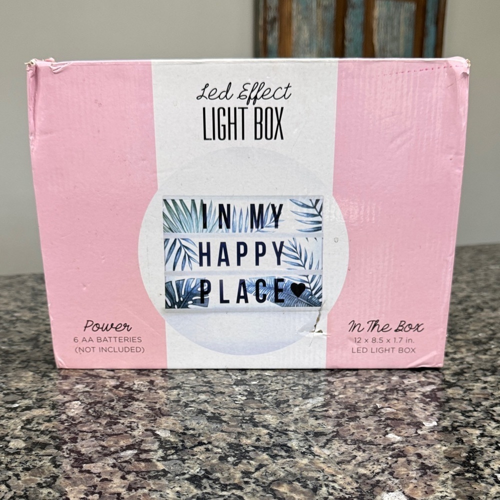 LED Effect Light Box NWT